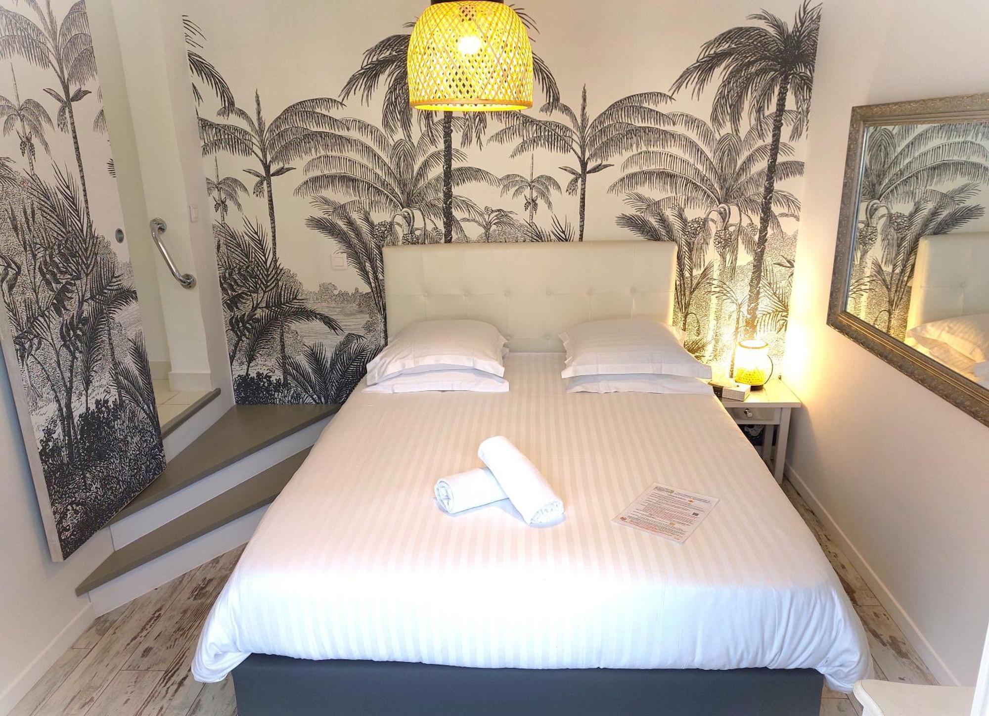 Hotel Les Jardins De Bormes, Sauna & Jacuzzi Quarto foto