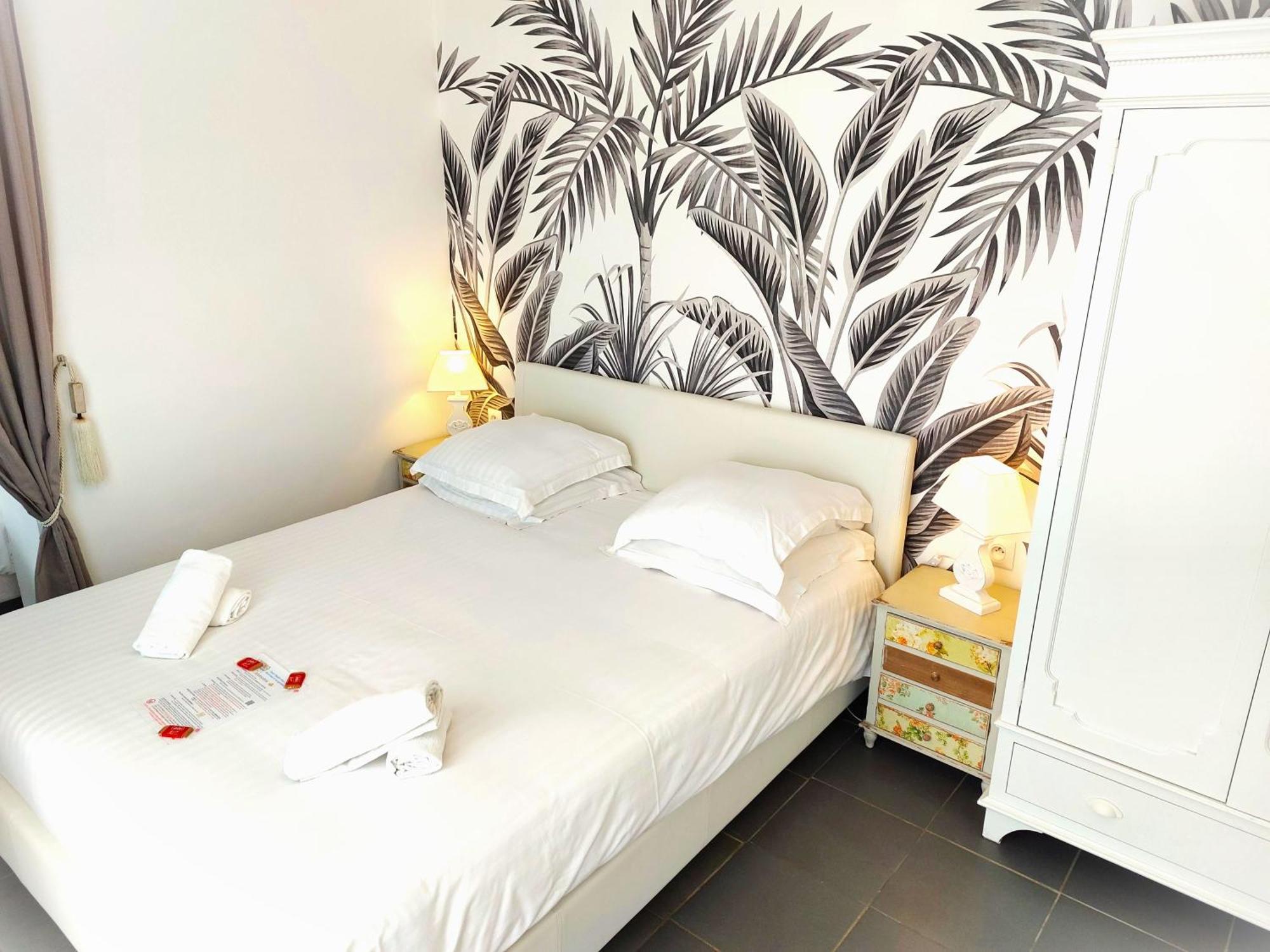 Hotel Les Jardins De Bormes, Sauna & Jacuzzi Quarto foto