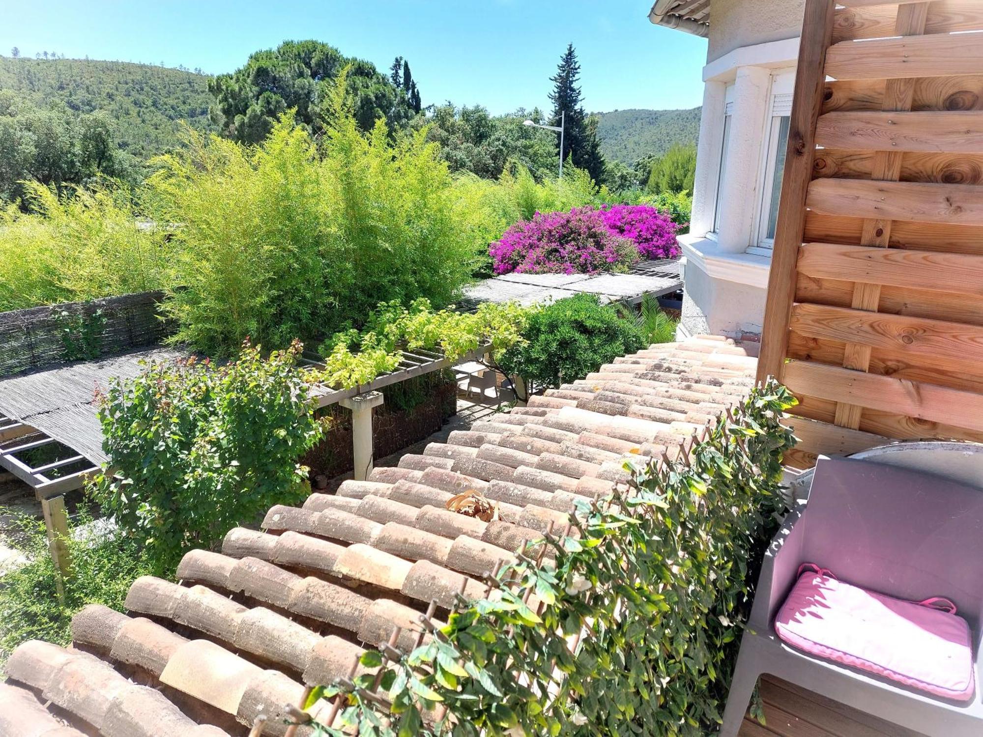 Hotel Les Jardins De Bormes, Sauna & Jacuzzi Quarto foto